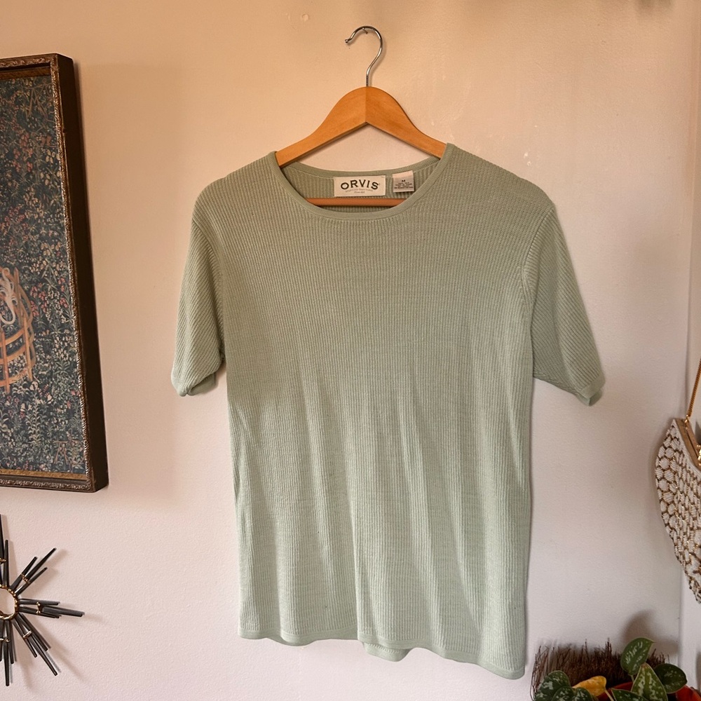 100% silk sage green Tshirt Orvis short sleeve top medium